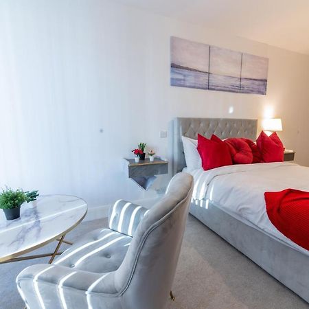 Luxury 2 Bedrooms - 2 Bathrooms - F5 لندن المظهر الخارجي الصورة