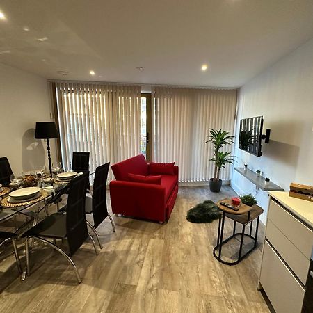 Luxury 2 Bedrooms - 2 Bathrooms - F5 لندن المظهر الخارجي الصورة