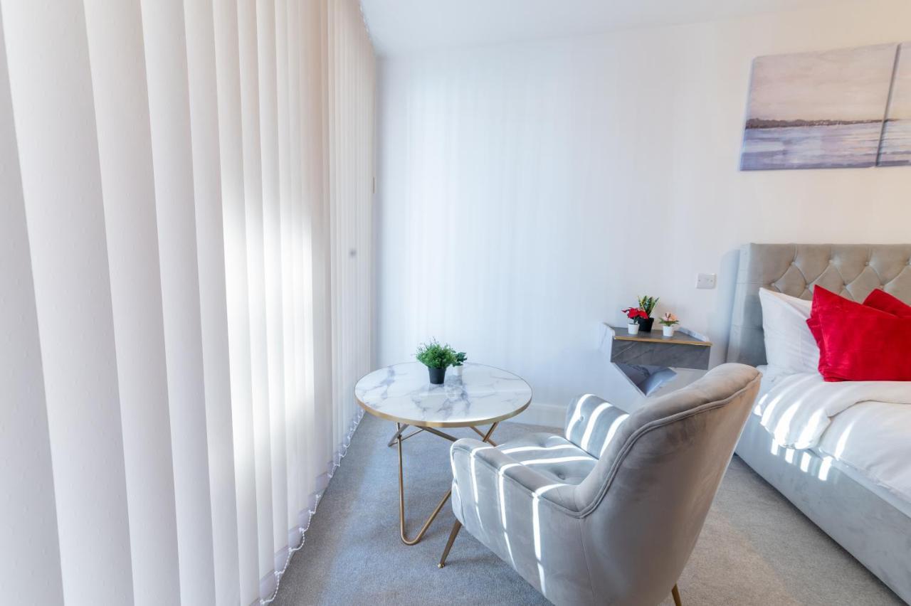 Luxury 2 Bedrooms - 2 Bathrooms - F5 لندن المظهر الخارجي الصورة