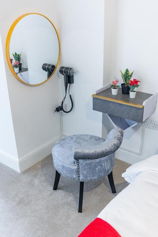 Luxury 2 Bedrooms - 2 Bathrooms - F5 لندن المظهر الخارجي الصورة
