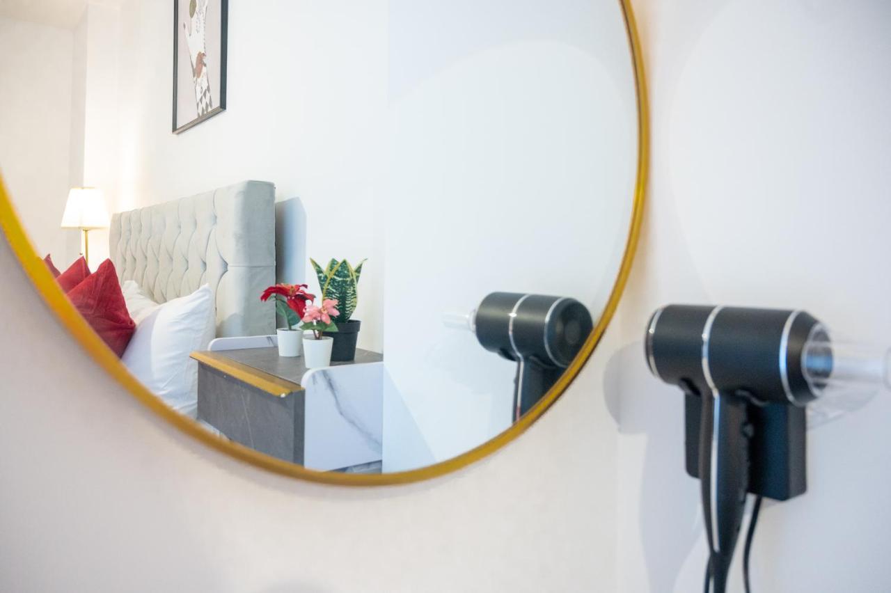 Luxury 2 Bedrooms - 2 Bathrooms - F5 لندن المظهر الخارجي الصورة