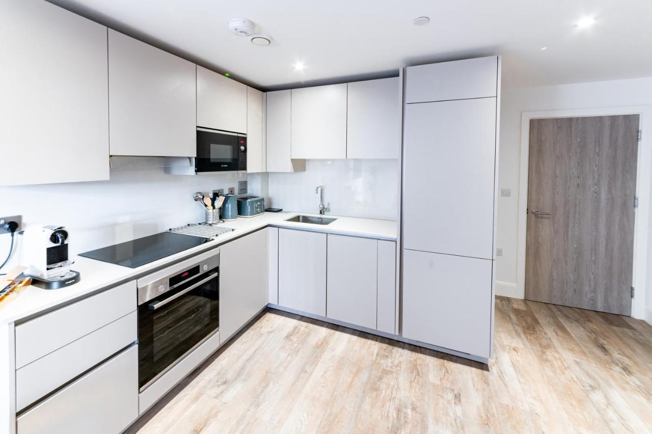 Luxury 2 Bedrooms - 2 Bathrooms - F5 لندن المظهر الخارجي الصورة