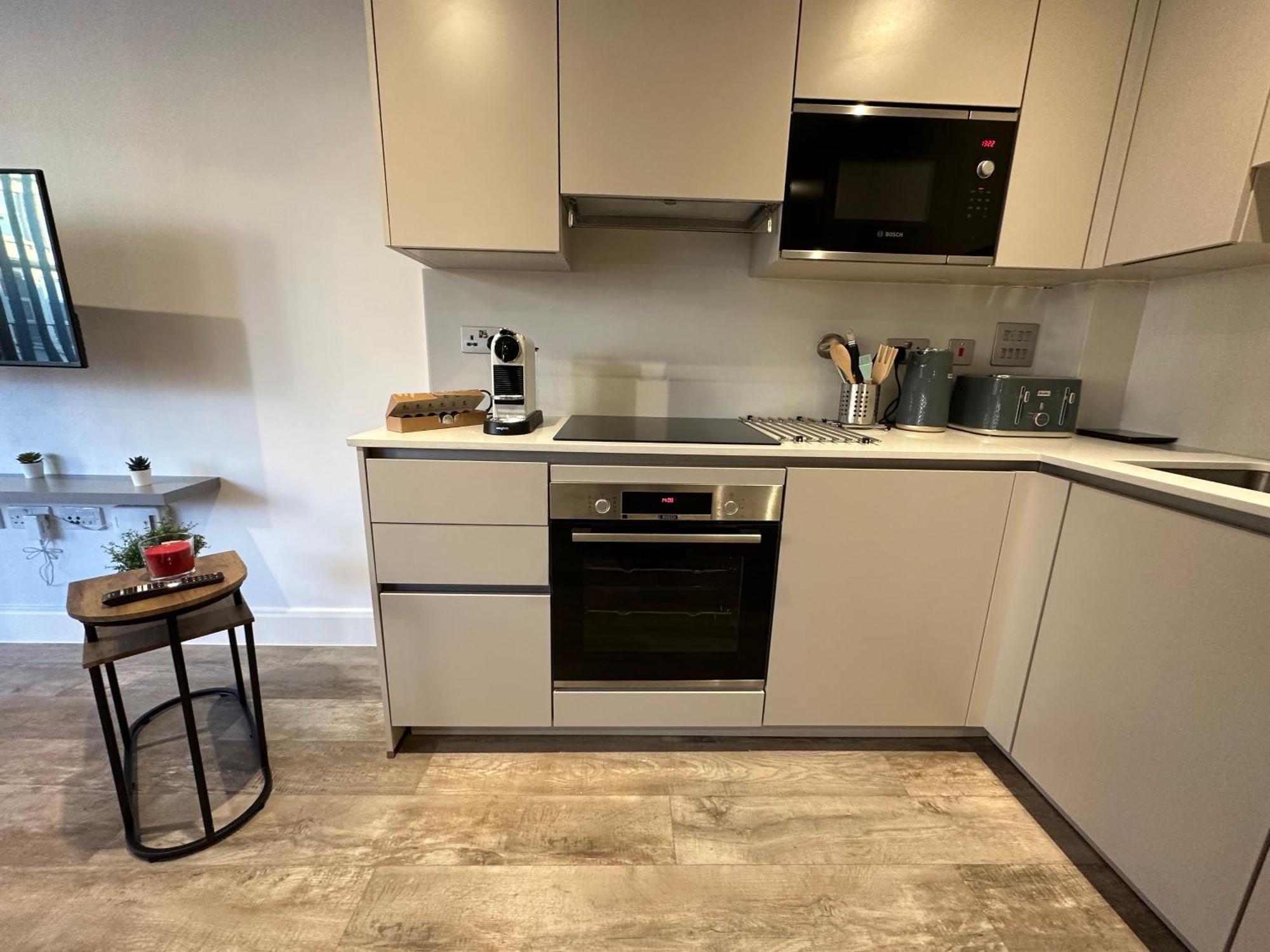 Luxury 2 Bedrooms - 2 Bathrooms - F5 لندن المظهر الخارجي الصورة